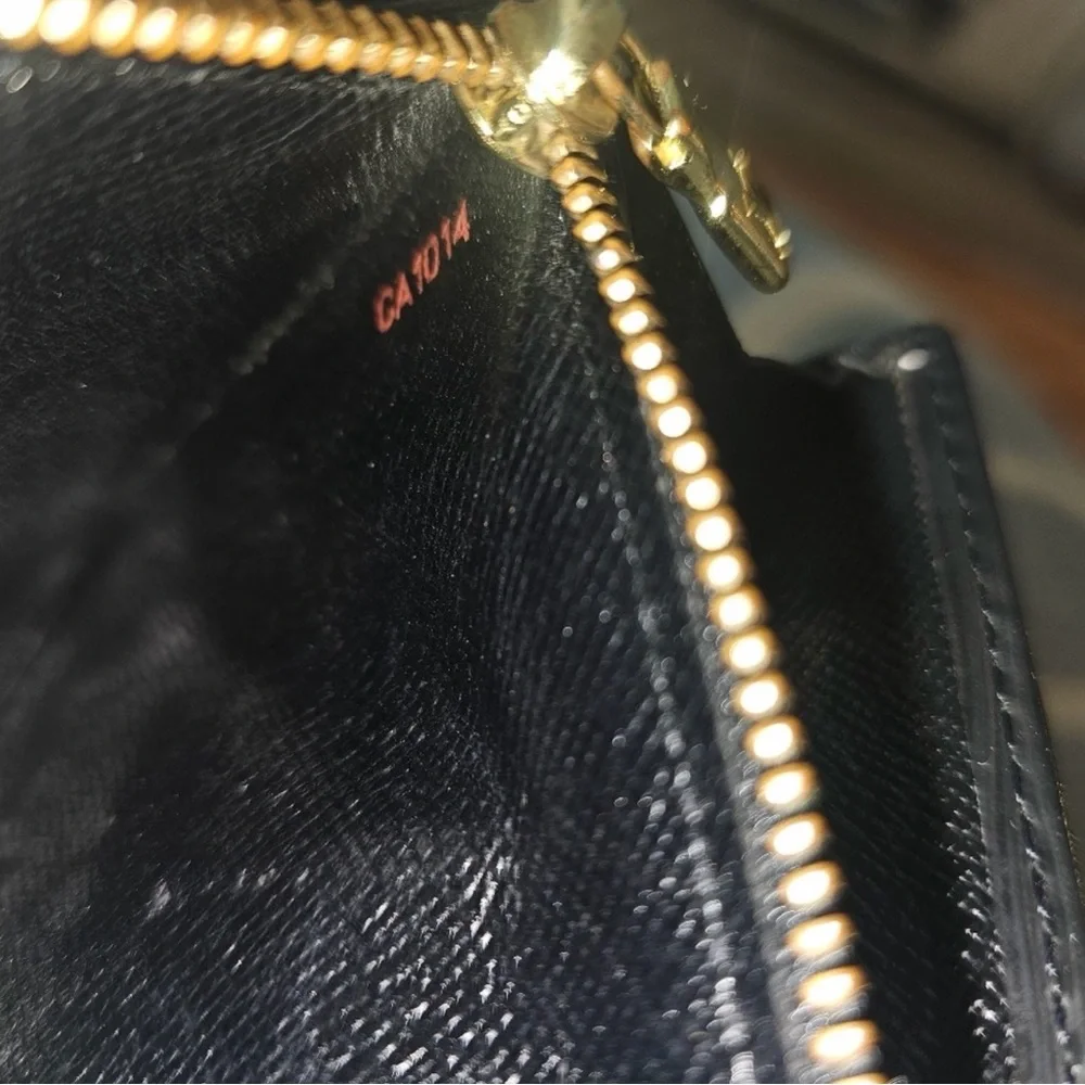 EUC - Black Epi Leather Louis Vuitton Wallet